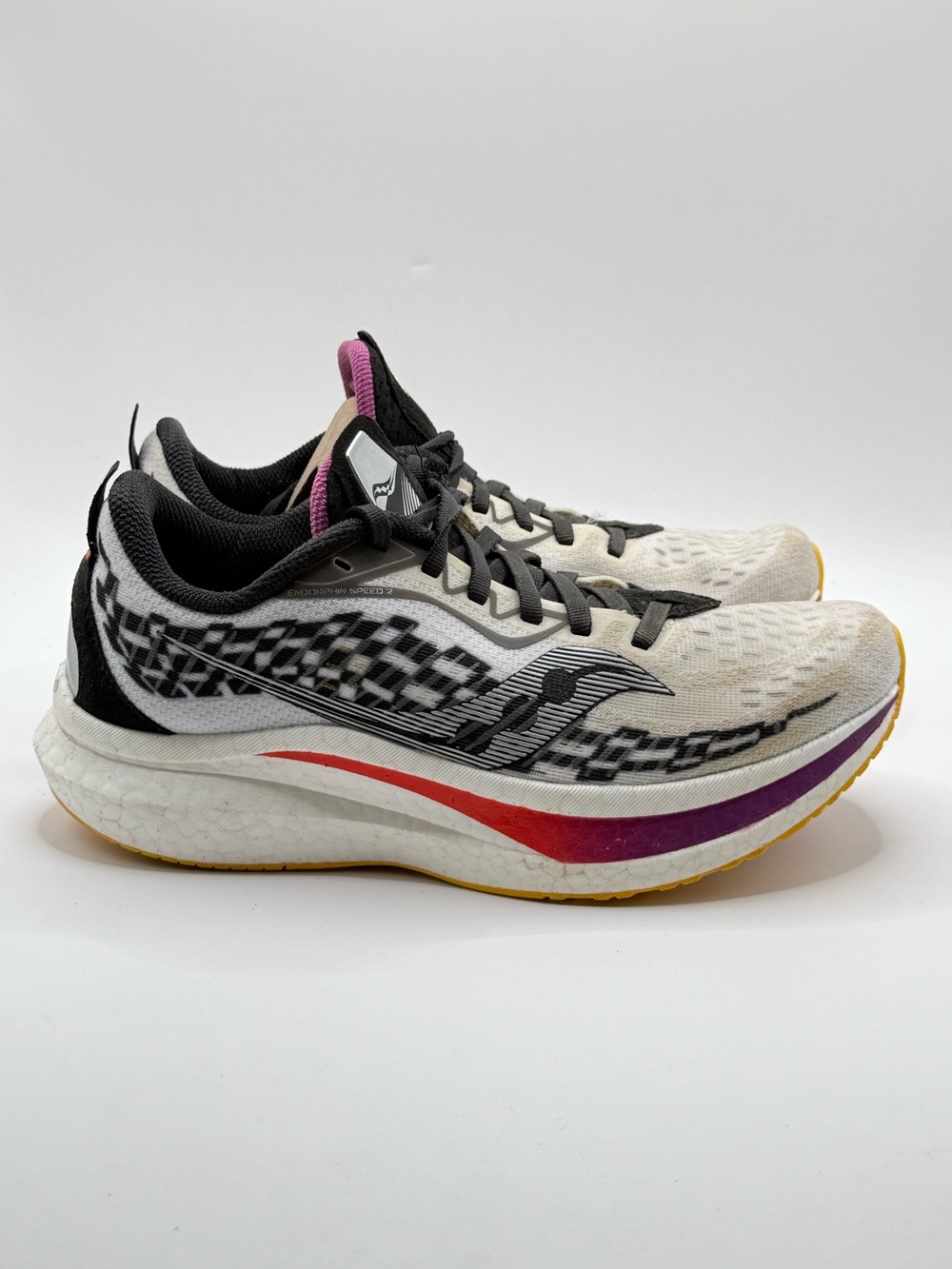 Used-Saucony Women's Athletic Shoes in White with Black, Purple and Red Accent